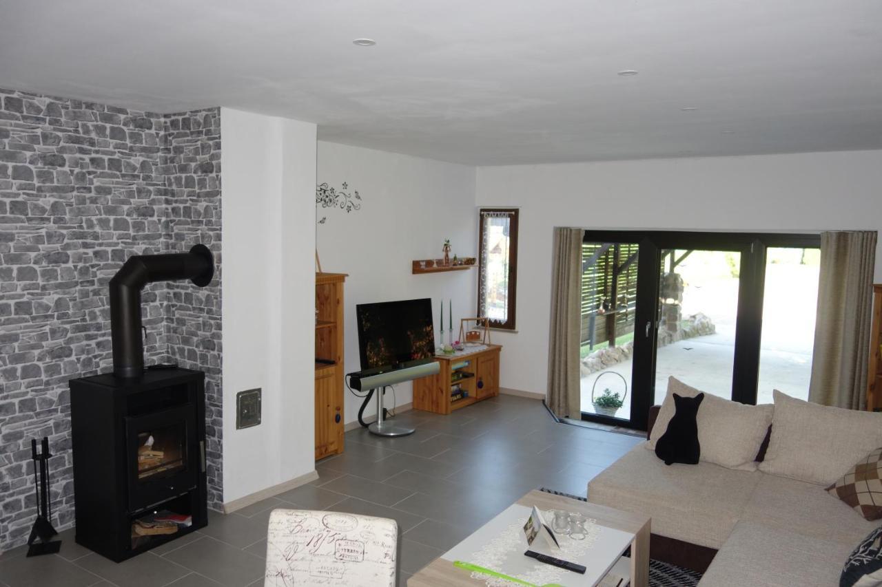 Alt Tucheband Ferienhaus "Am Gutspark" מראה חיצוני תמונה